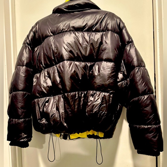 Zara Women's Black and Yellow Jacket🌻 - Picture 7 of 10